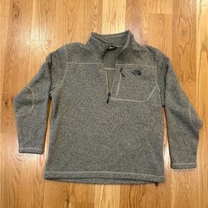 North Face men’s fleece quarter zip pullover